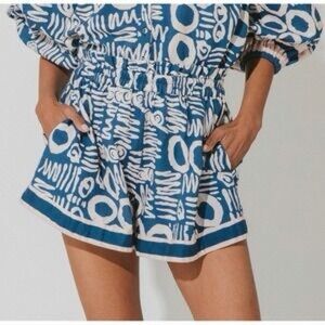 Cleobella Kayin Shorts in Isla Print (Navy/Light Pink), Size Small